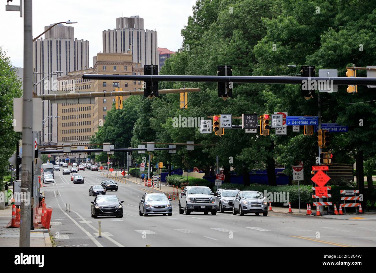 Forbes ave hires stock photography and images Alamy