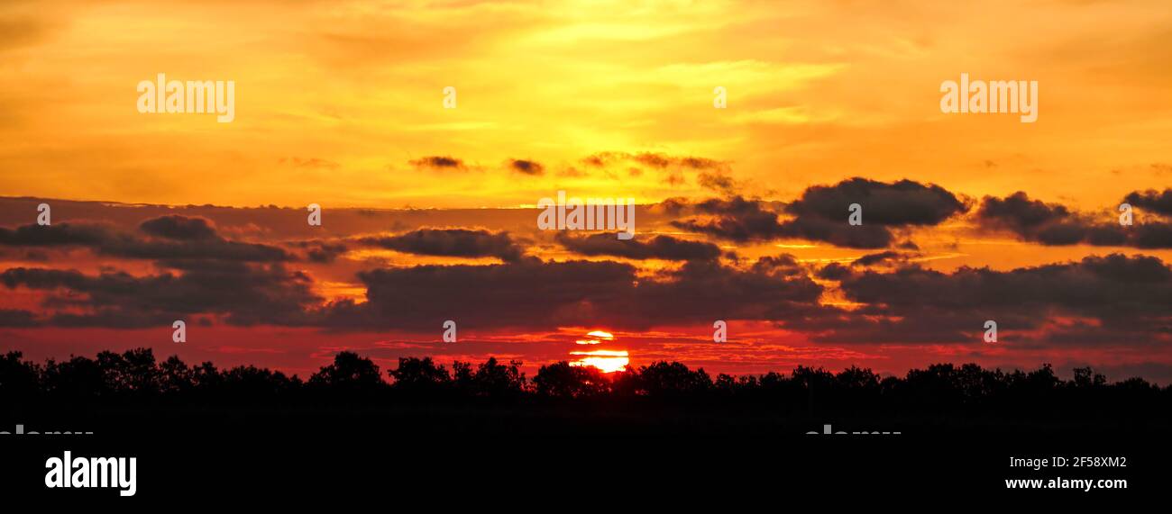 Panoramic dramatic sunset with twilight color sky and clouds Stock ...
