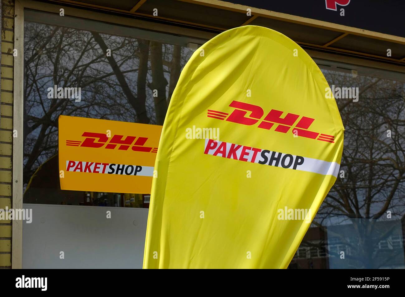 Parcel shop of DHL in Berlin Stock Photo
