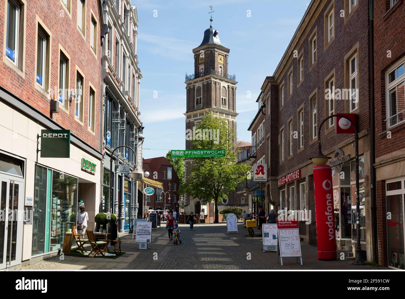 geography / travel, Germany, North Rhine-Westphalia, Munsterland, Coesfeld, pedestrian area, St. Lambe, Additional-Rights-Clearance-Info-Not-Available Stock Photo