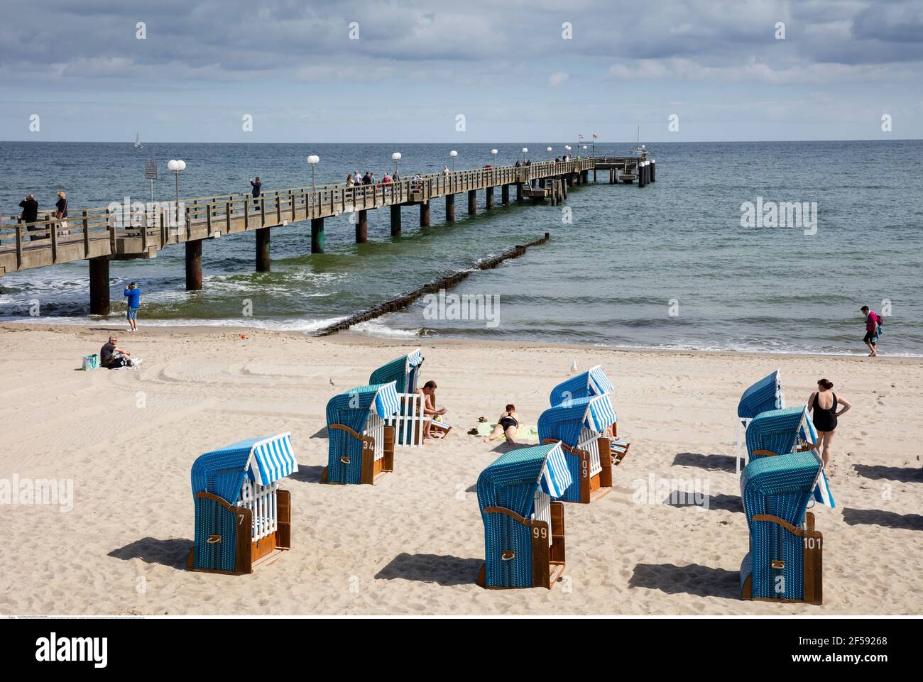 geography / travel, Germany, Mecklenburg-West Pomerania, Baltic Sea spa resort Kuehlungsborn, beach, p, Additional-Rights-Clearance-Info-Not-Available Stock Photo