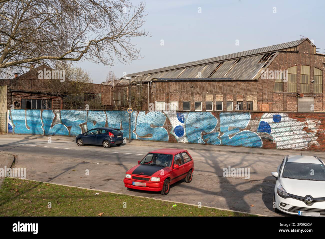 German Bundesliga football club FC Schalke 04, The Schalker Mile, Mile of Tradition, Kurt-Schumacher-Strasse in Gelsenkirchen-Schalke, graffiti, logo Stock Photo