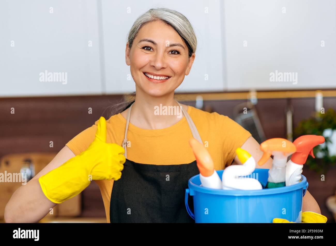 Tidy up your mess hires stock photography and images Alamy