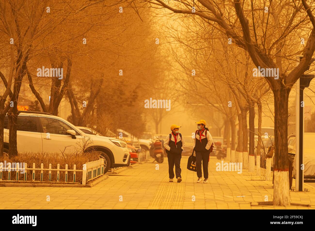 JIUQUAN, CHINA - MARCH 15, 2021 - The strongest sandstorm in a decade hits Jiuquan City, northwest China's Gansu Province, March 15, 2021. (Photo by Yitiefanghong / Costfoto/Sipa USA) Stock Photo