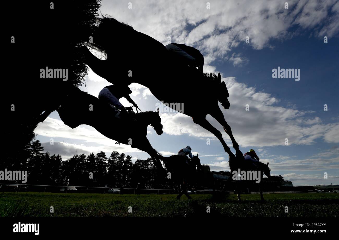 Gravel handicap chase at ludlow racecourse hires stock photography and