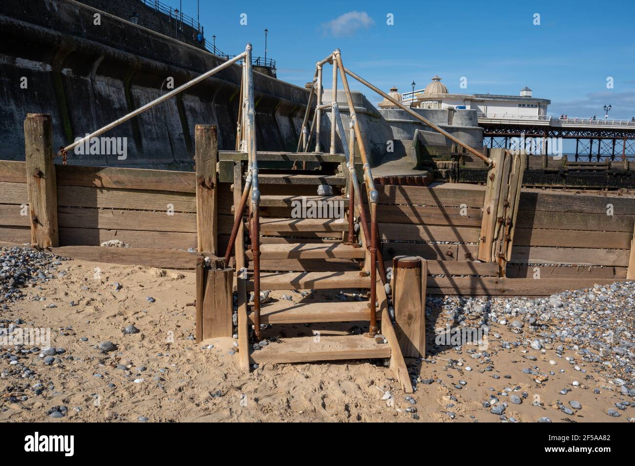 Hand rails hi-res stock photography and images - Alamy