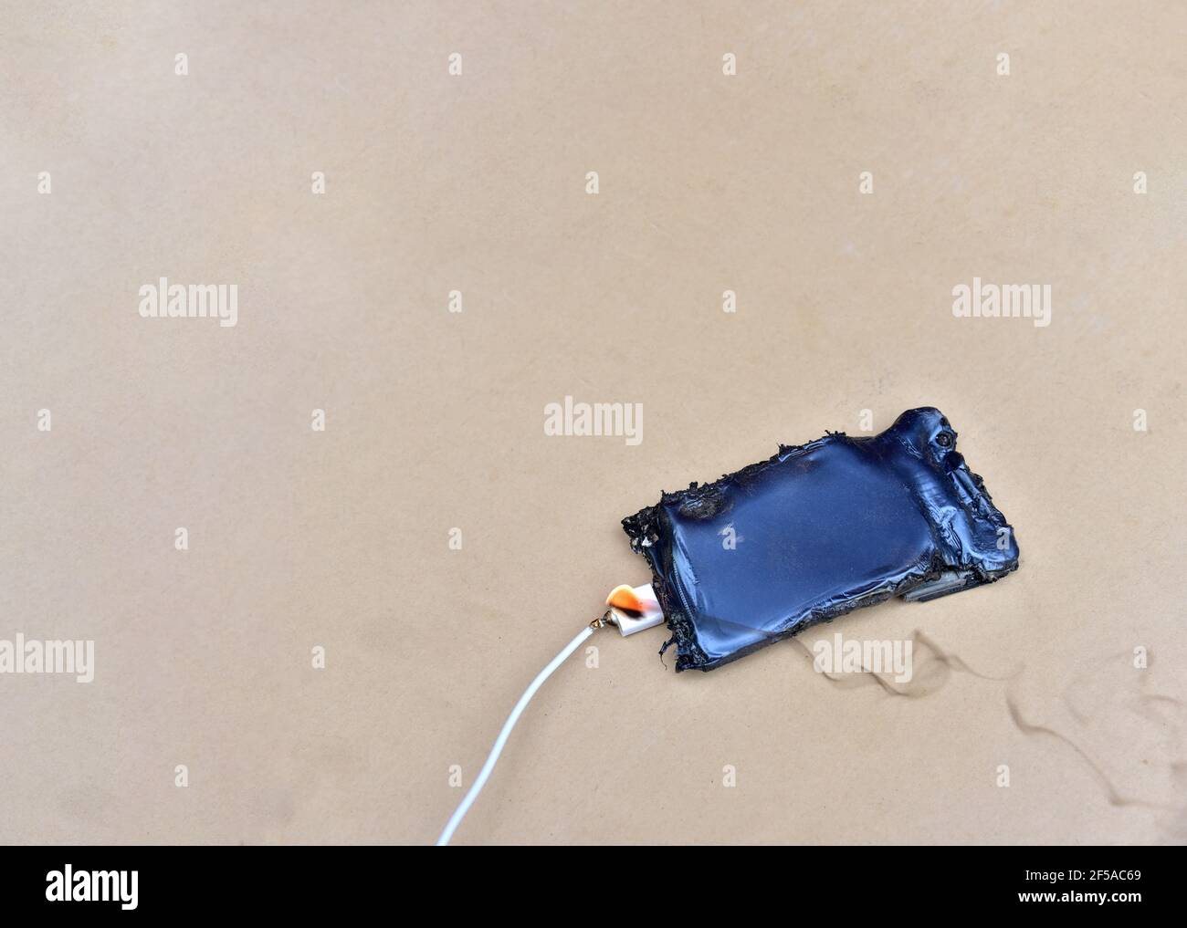 Lithium battery explode hires stock photography and images Alamy