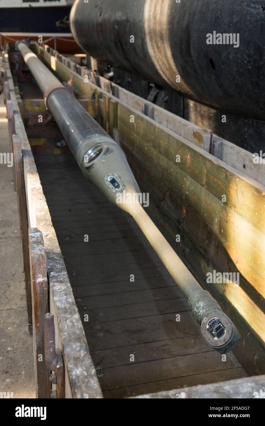 Vintage periscope from a submarine on display at Number 3 covered Slip 'The  Big Space' at Historic Dockyard / Dockyards Chatham in Kent. UK. (121 Stock  Photo - Alamy