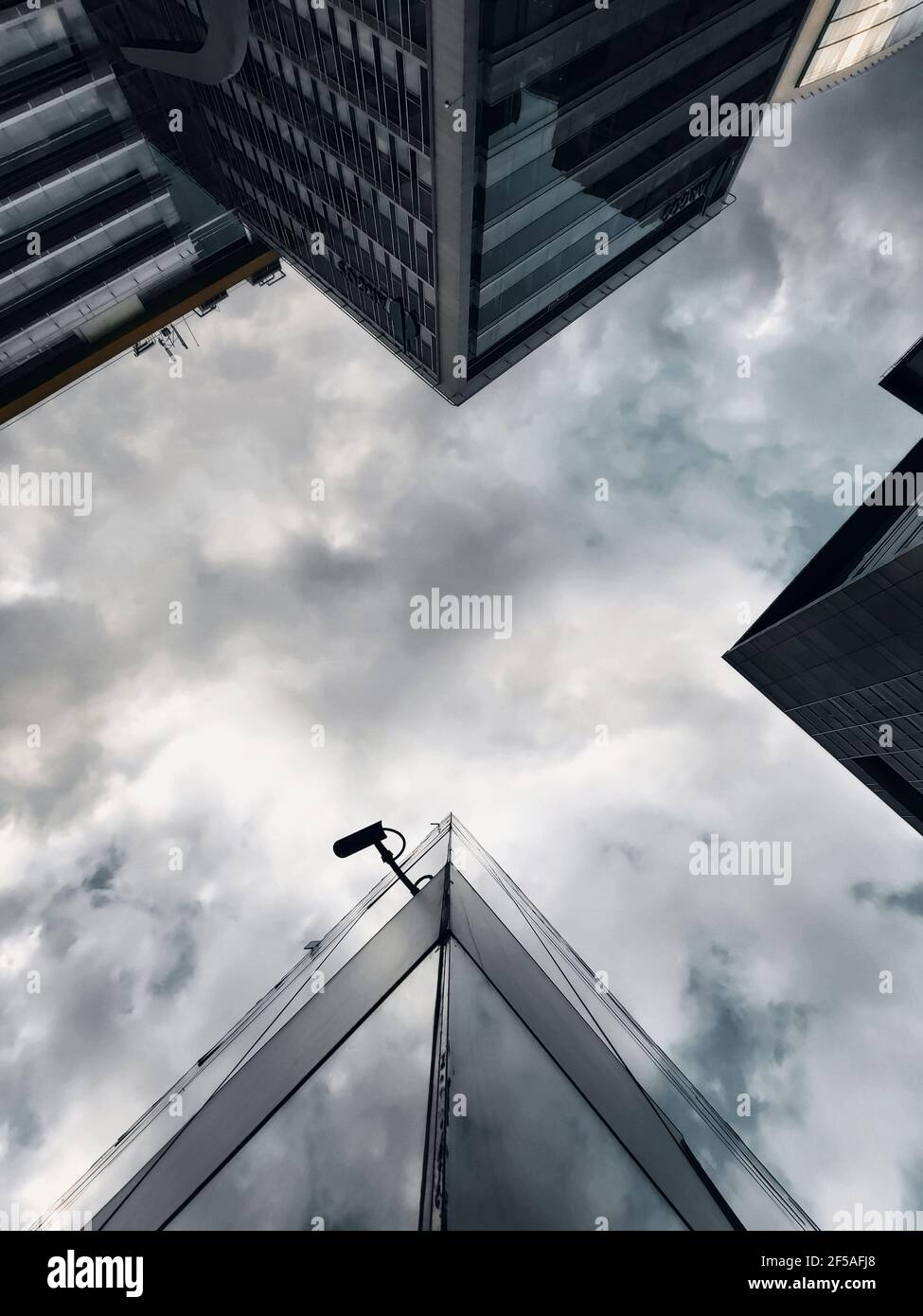 Skycrappers sky low angle view hi-res stock photography and images - Alamy
