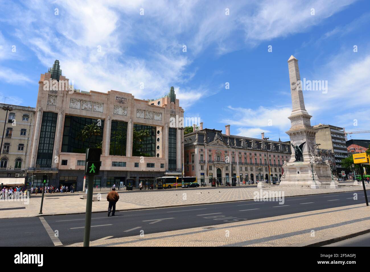 Plaza praca dos restauradores plaza hi-res stock photography and images ...