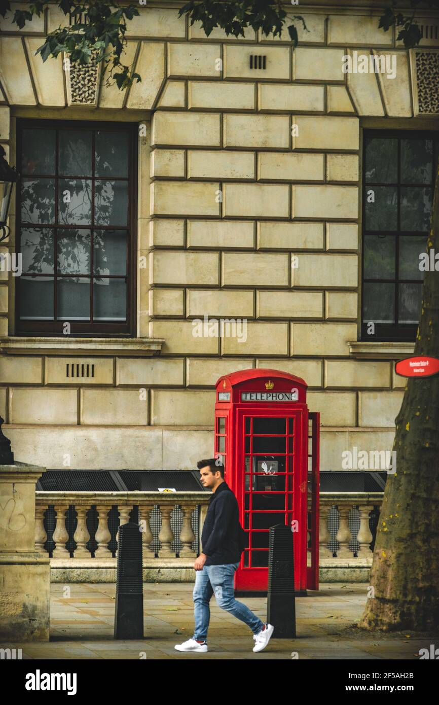 White telephone booth hi-res stock photography and images - Alamy