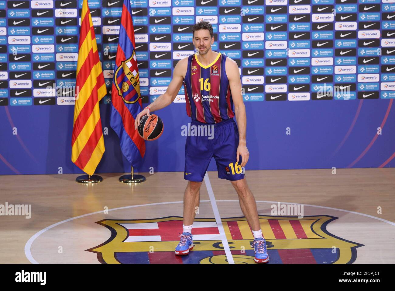 Official presentation of Pau Gasol as a new FC Barcelona Basketball player  in Barcelona, Spain on March 25, 2021. (Photo by JGS / Cordon Press/Sipa  USA) Editorial Use Only Stock Photo - Alamy