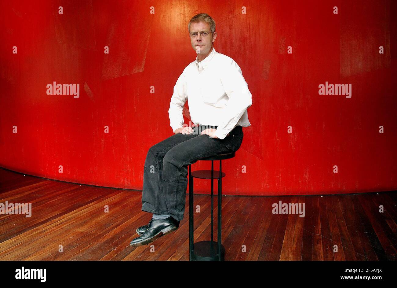 Theatre and Film Director Stephen Daldry. 18 September 2002 photo Andy Paradise Stock Photo
