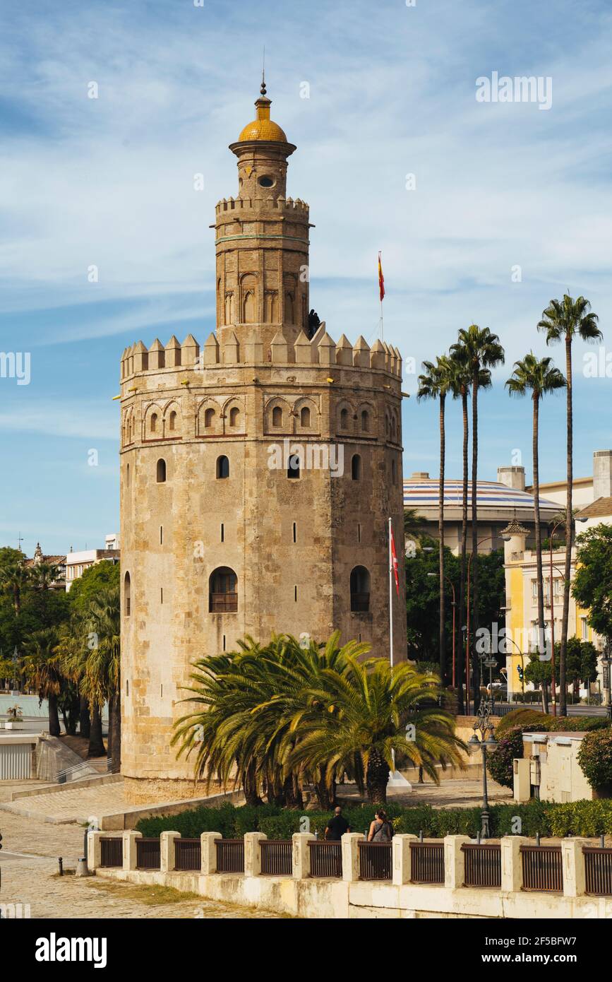 Golden tower hi-res stock photography and images - Alamy