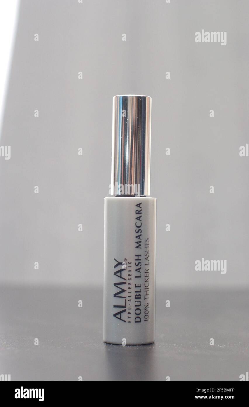 Almay hi-res stock photography and images - Alamy