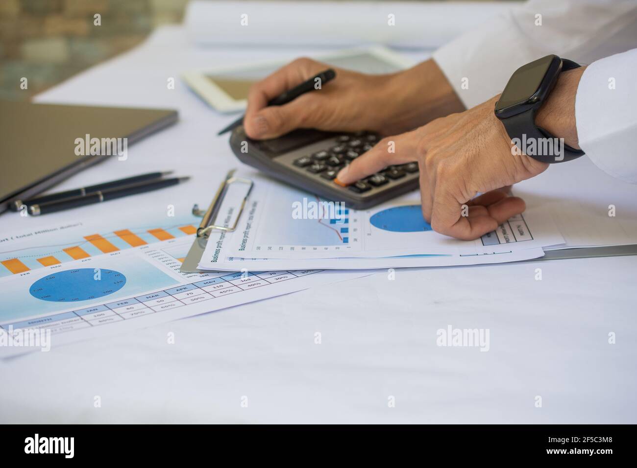 Check profit hi-res stock photography and images - Alamy