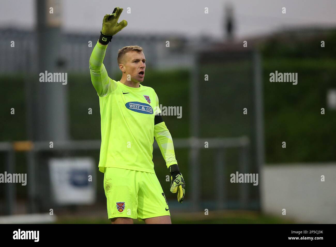 Elliot Justham of Dagenham and Redbridge during Dagenham & Redbridge vs