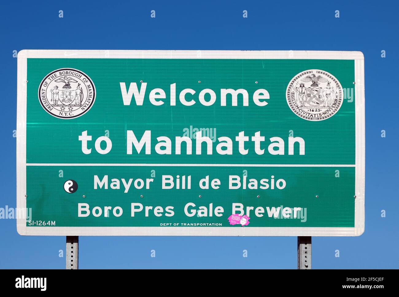 Welcome new york hi-res stock photography and images - Alamy