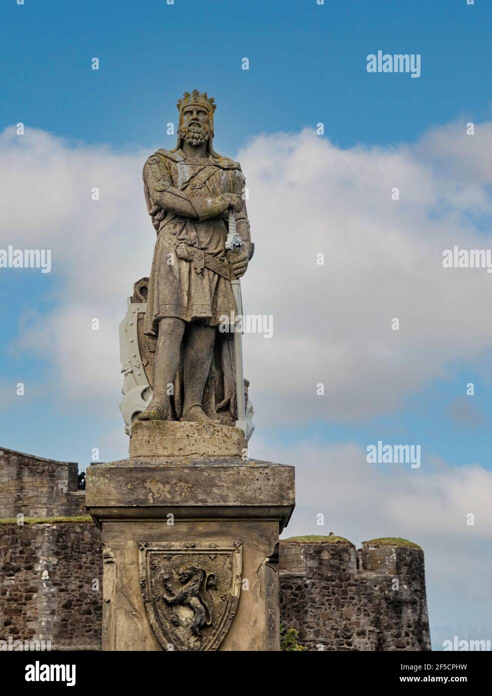 Statue of Robert the Bruce (Robert I) at Stirling castle in Scotland.  Robert I (11 July 1274 – 7 June 1329), popularly known as Robert the Bruce was Stock Photo