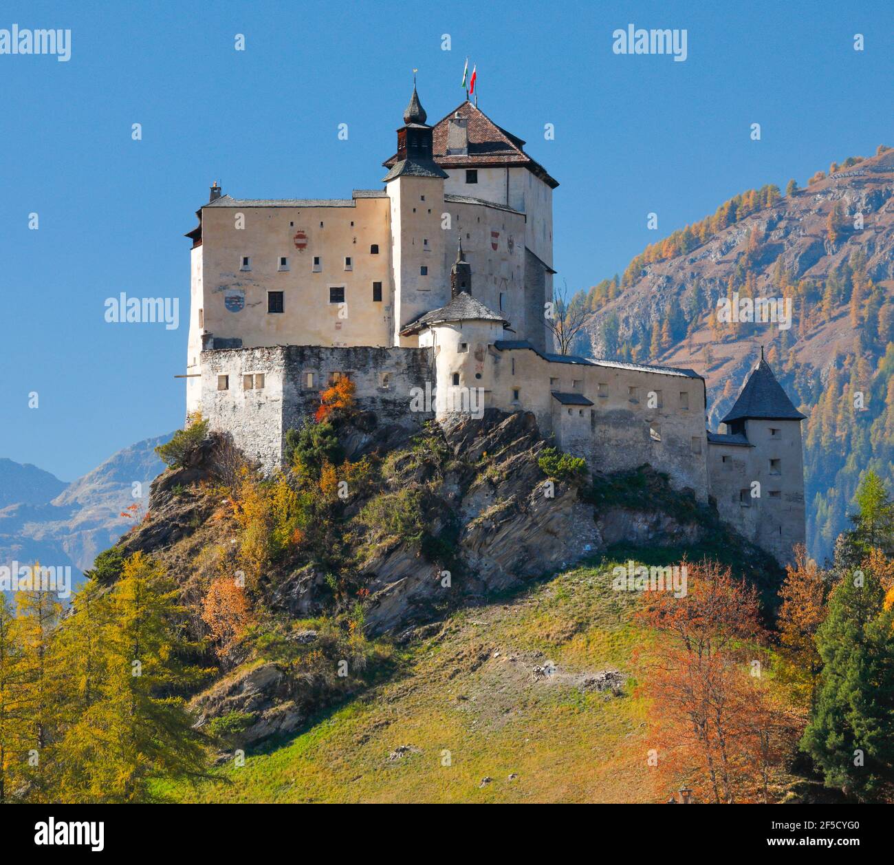 geography / travel, Switzerland, Tarasp Castle, Grisons, Additional-Rights-Clearance-Info-Not-Available Stock Photo