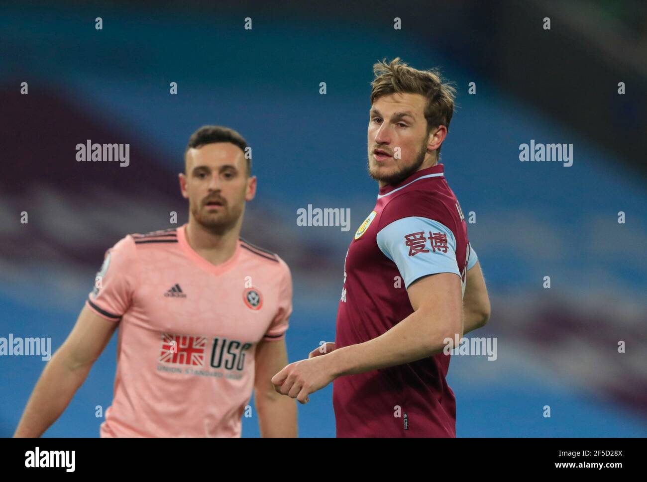Chris Wood #9 of Burnley is watched by Jack Robinson #19 of Sheffield  United Stock Photo - Alamy