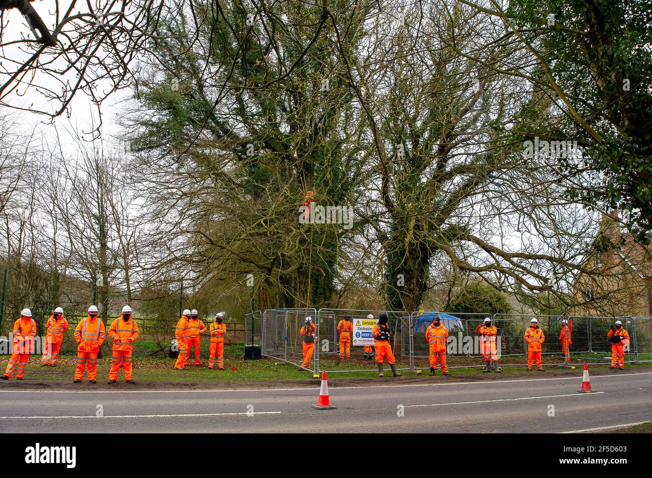 Hs2 filming hi-res stock photography and images - Alamy
