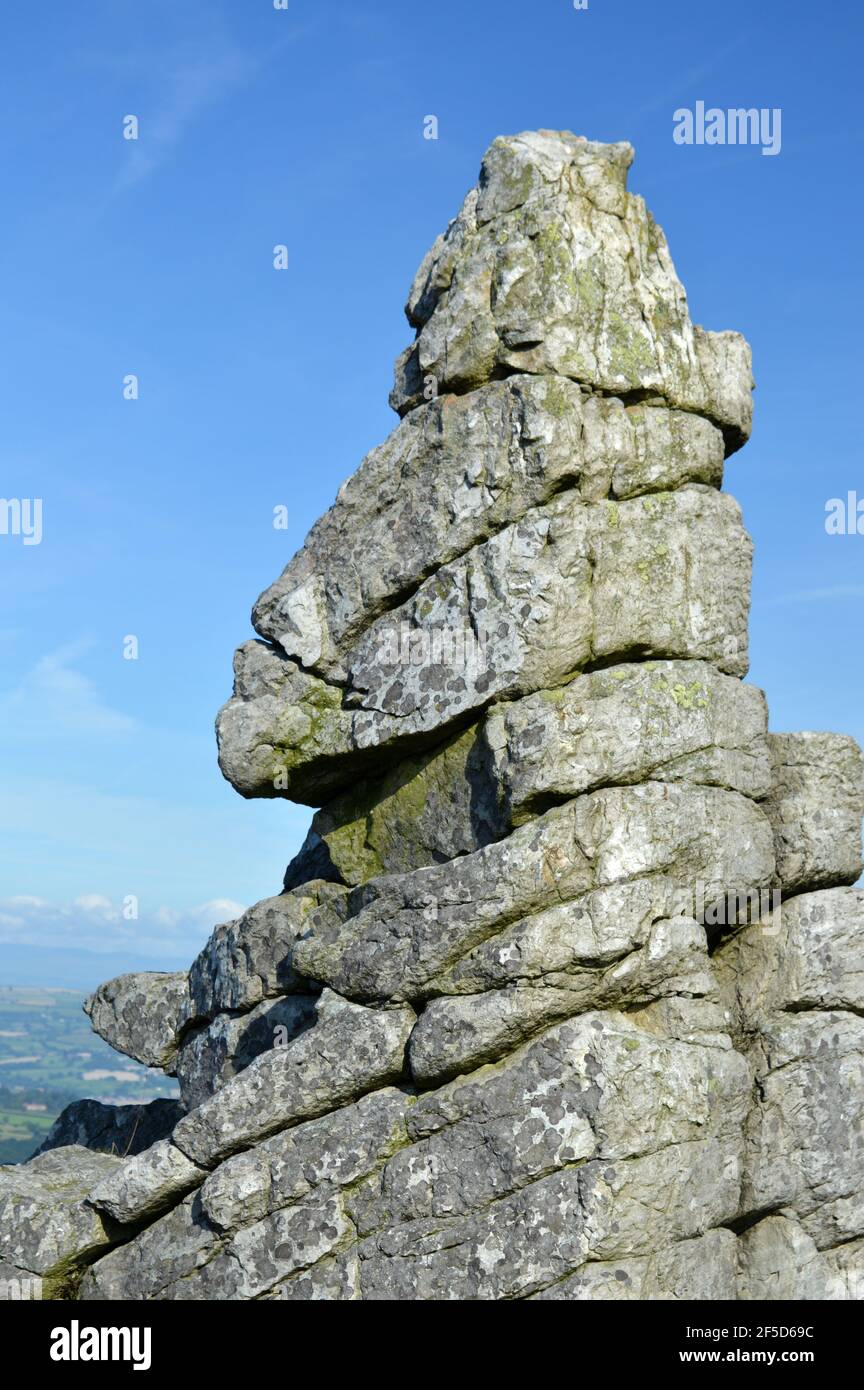 Stiperstone rock tor in form of a face, Shropshire Stock Photo - Alamy
