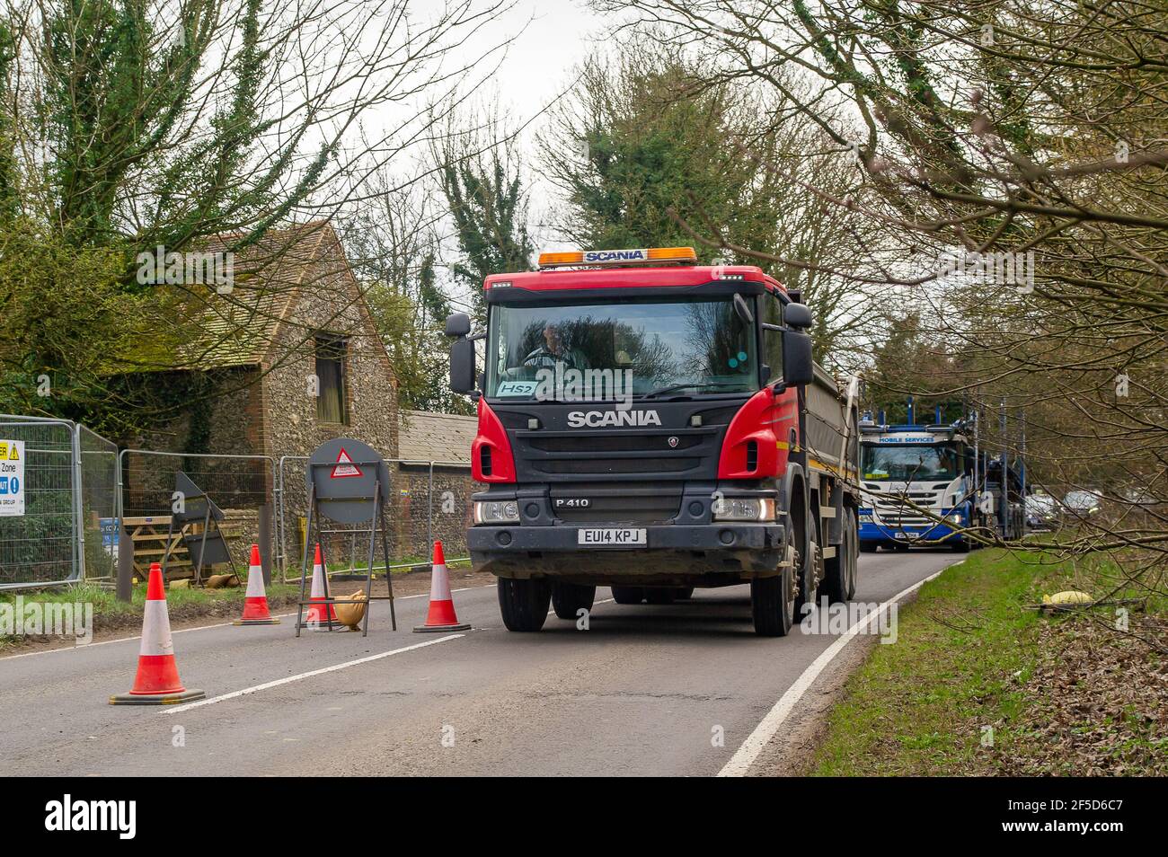 Hs2 intimidation hi-res stock photography and images - Alamy