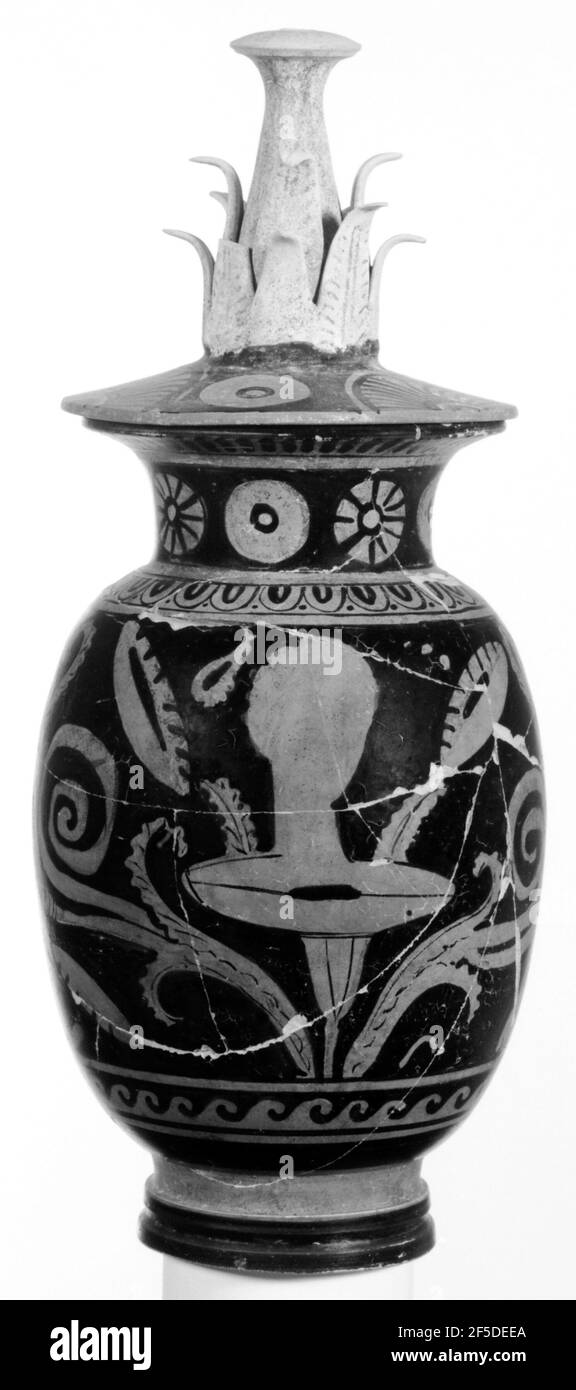 Apulian Oinochoe, shape 8 (Mug), with Lid. Attributed to the Virginia Exhibition Group (South Italian (Apulian), active 330 - 300 B.C.) Stock Photo