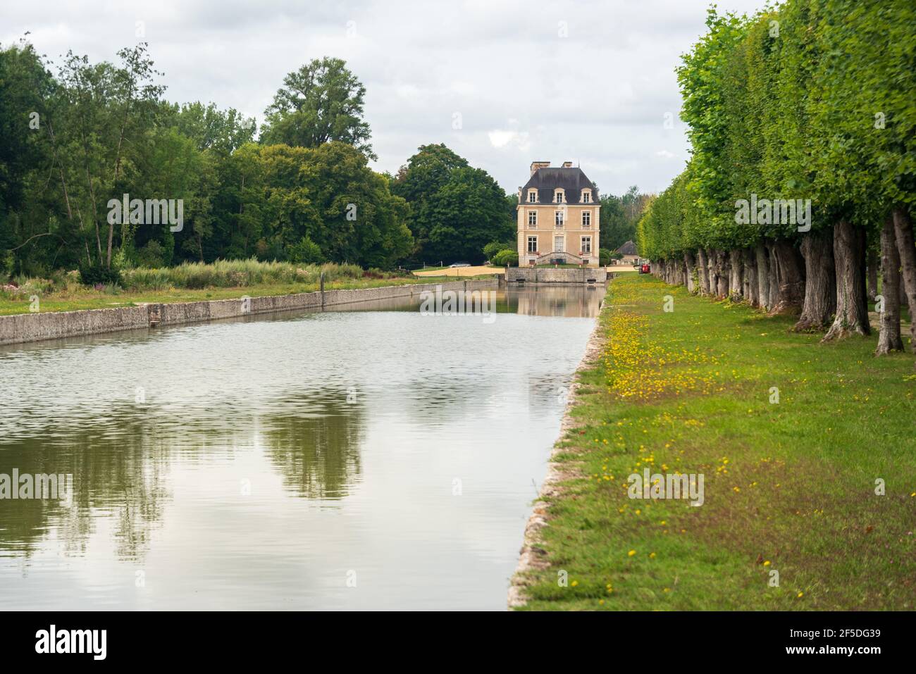 Chateau du breil hi res stock photography and images Alamy