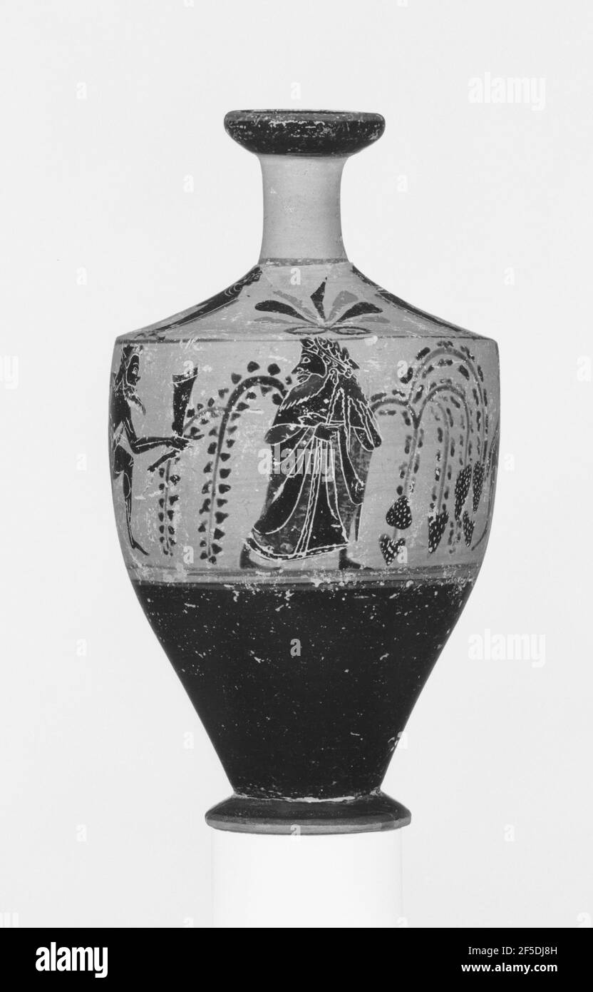 Attic Black-Figure Lekythos. Attributed to the Phanyllis Group, E, the Group of 'Hoplite-leaving-home' (Greek (Athenian), active 540 - 520 B.C.) Stock Photo