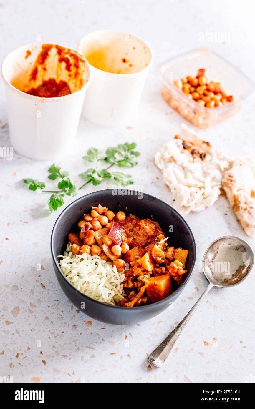 Indian Takeaway Meal - FOOPDIX WHITE Stock Photo