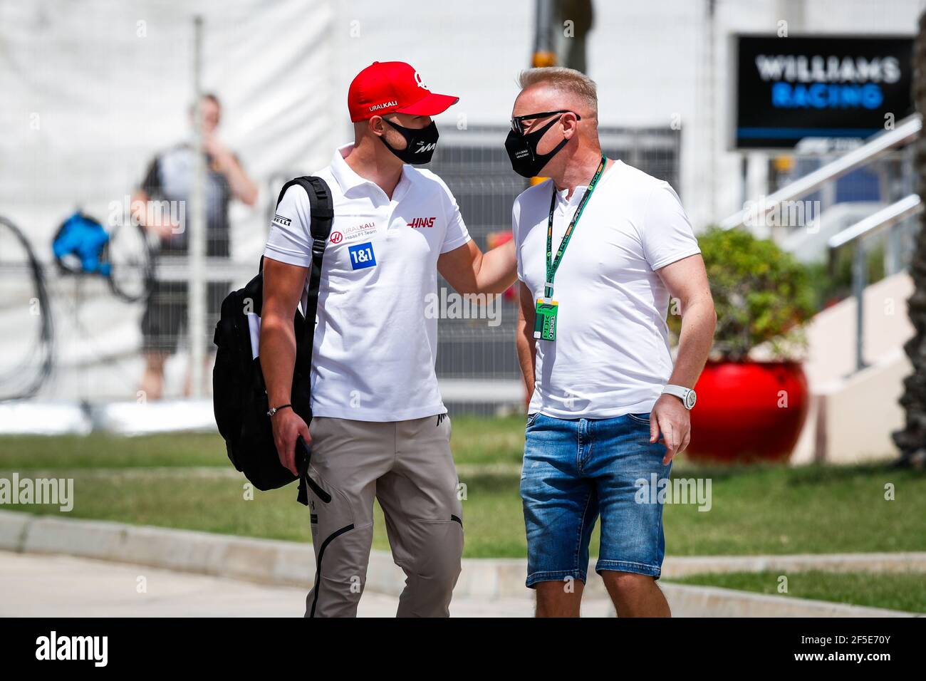 Nikita mazepin dmitry mazepin hi-res stock photography and images - Alamy