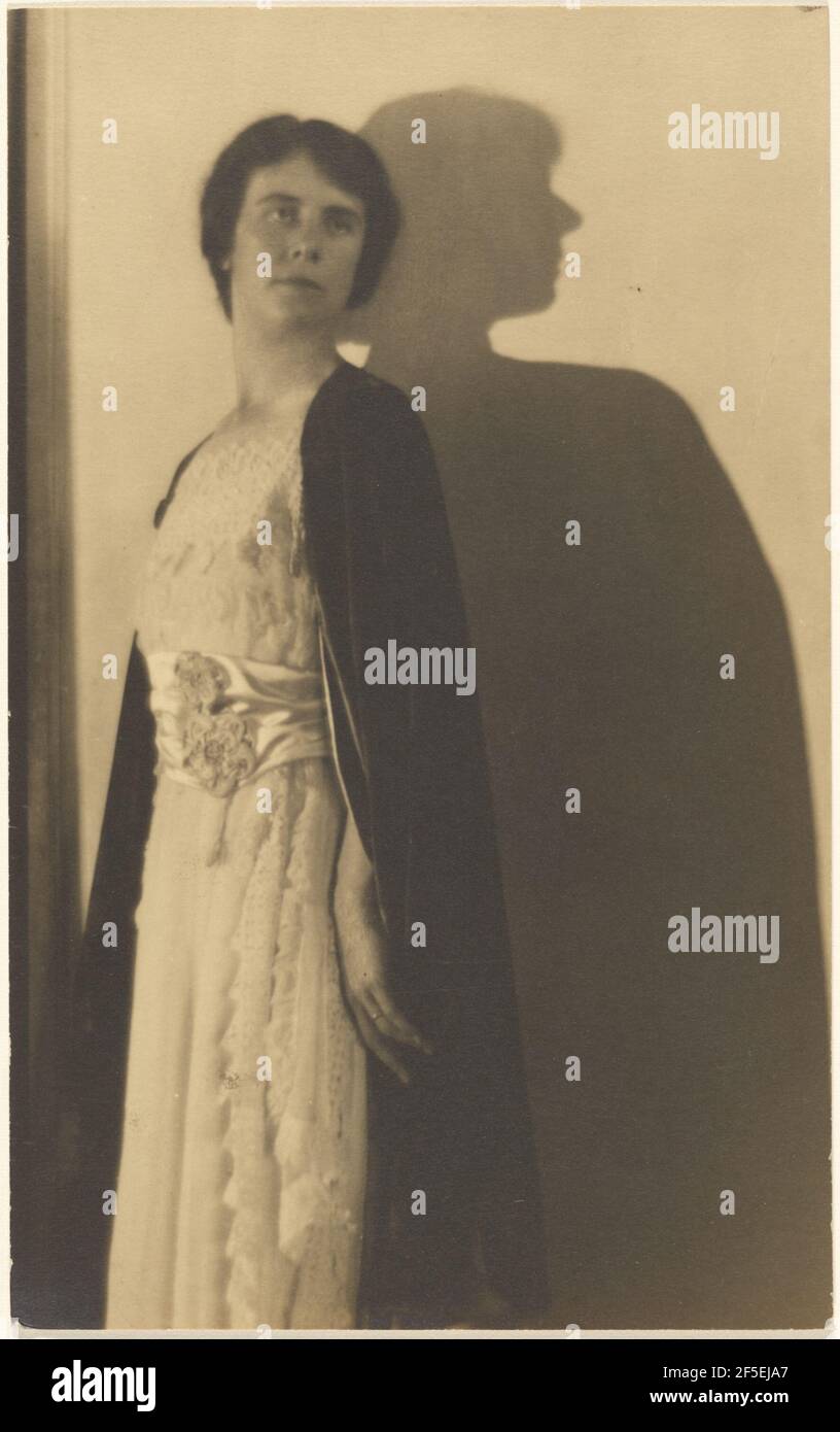 Woman in black cloak hi-res stock photography and images - Alamy