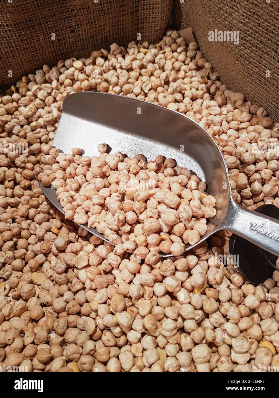 Ladle food store hires stock photography and images Alamy