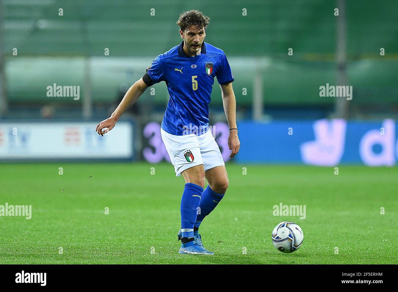 Roberto Locatelli High Resolution Stock Photography And Images Alamy