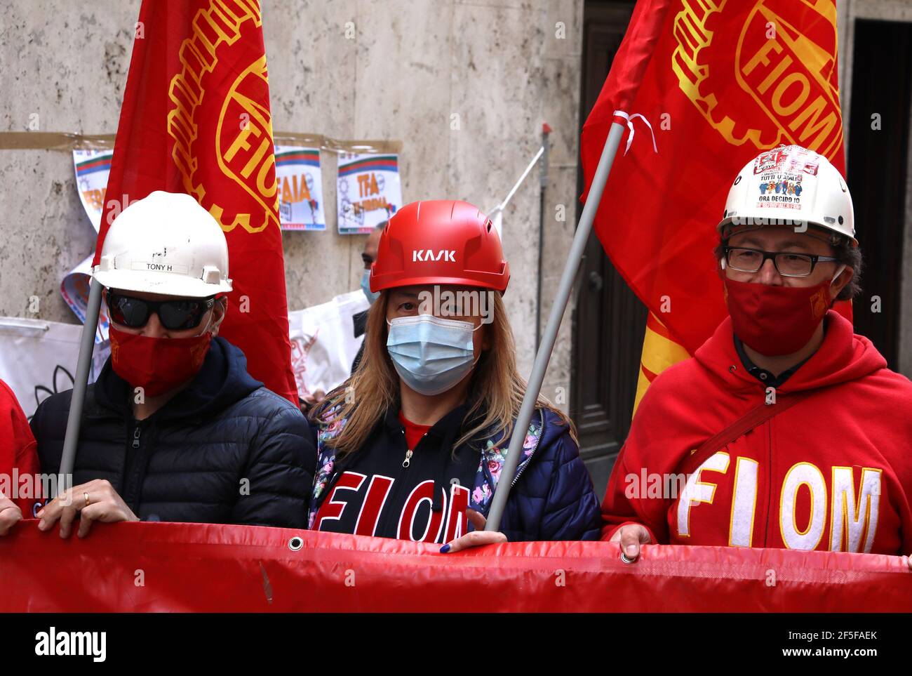 Rome, Italy. 26th Mar, 2021. Rome, Presidium of metalworkers CGIL CISL UIL of companies in crisis before the Ministry of Economic Development. Pictured: Credit: Independent Photo Agency/Alamy Live News Stock Photo
