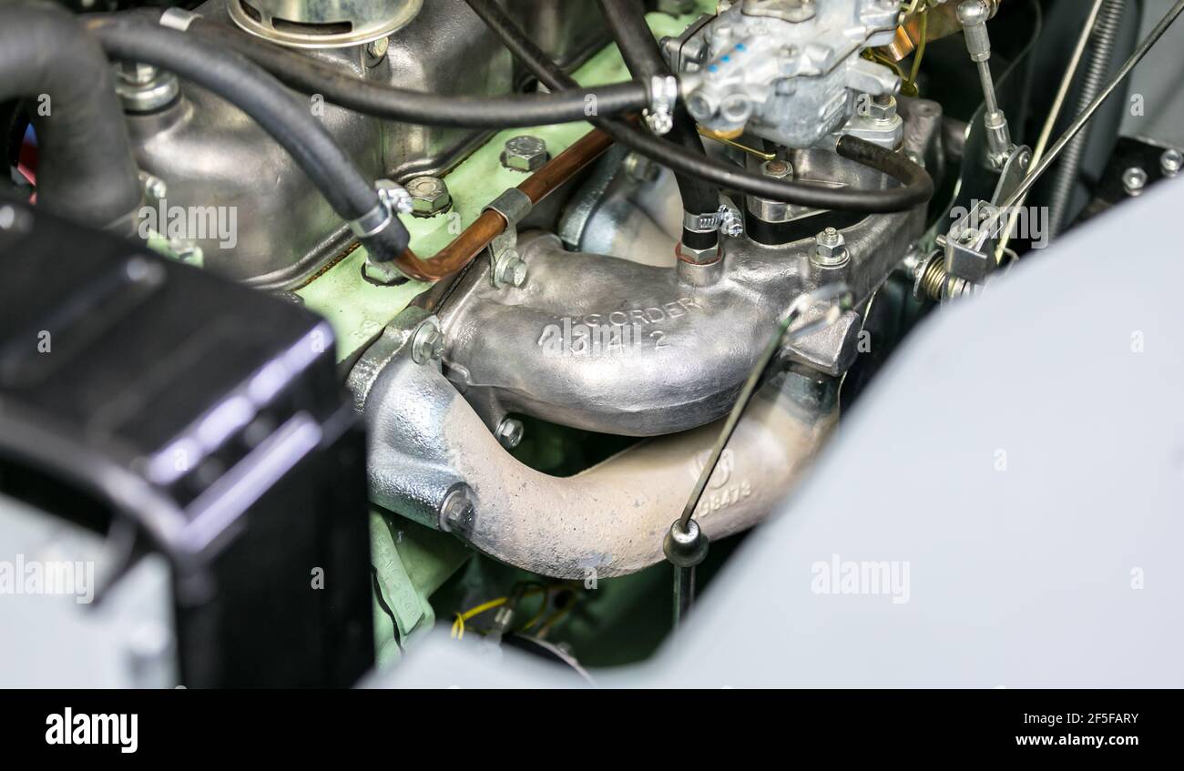 Land rover series ii hi-res stock photography and images - Alamy