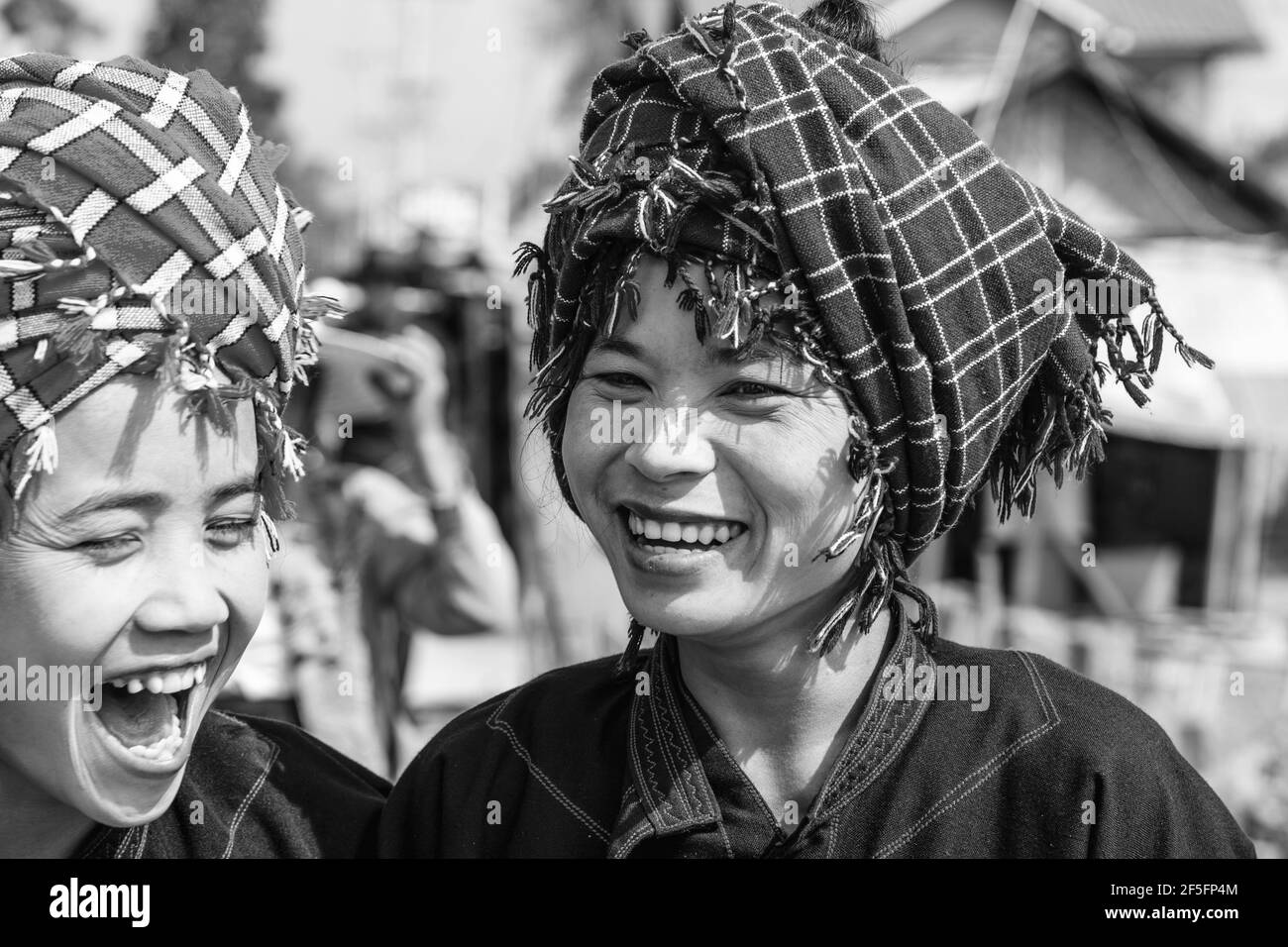 Young Women From The Pa’O Ethnic Group, Indein Market, Inle Lake, Myanmar. Stock Photo