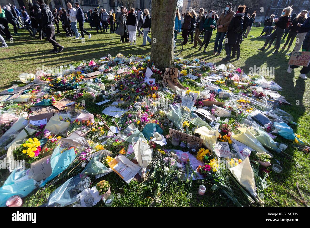 Flowers in memory of murdered woman Sarah Everard, Bristol, UK Stock Photo