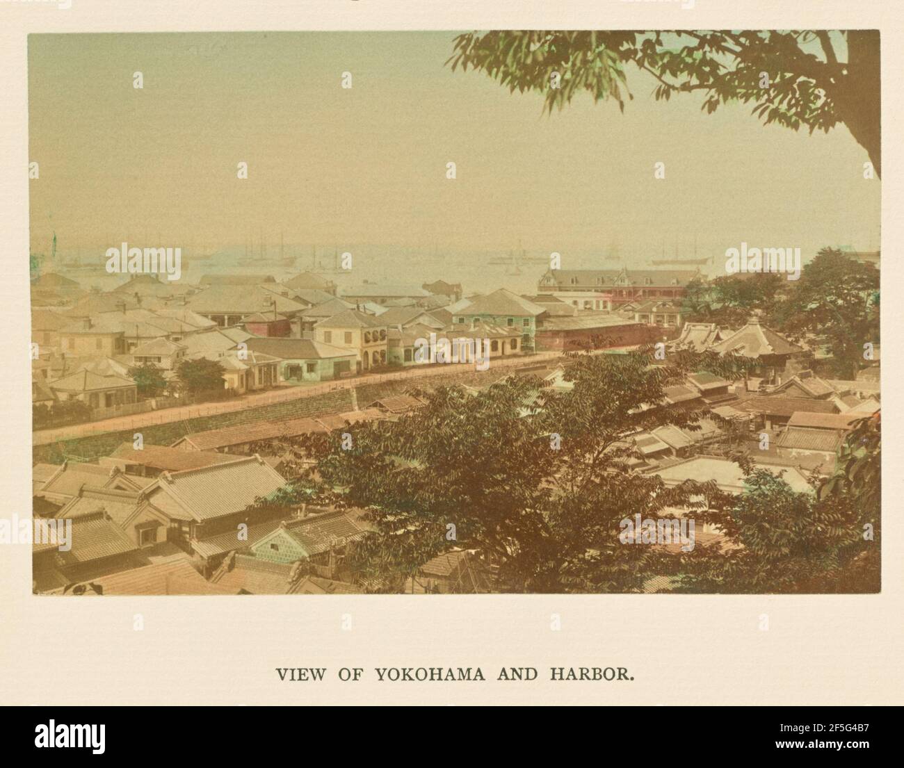 洋書 YOKOHAMA PAST AND PRESENT Japan century yokohama hi-res stock photography and images