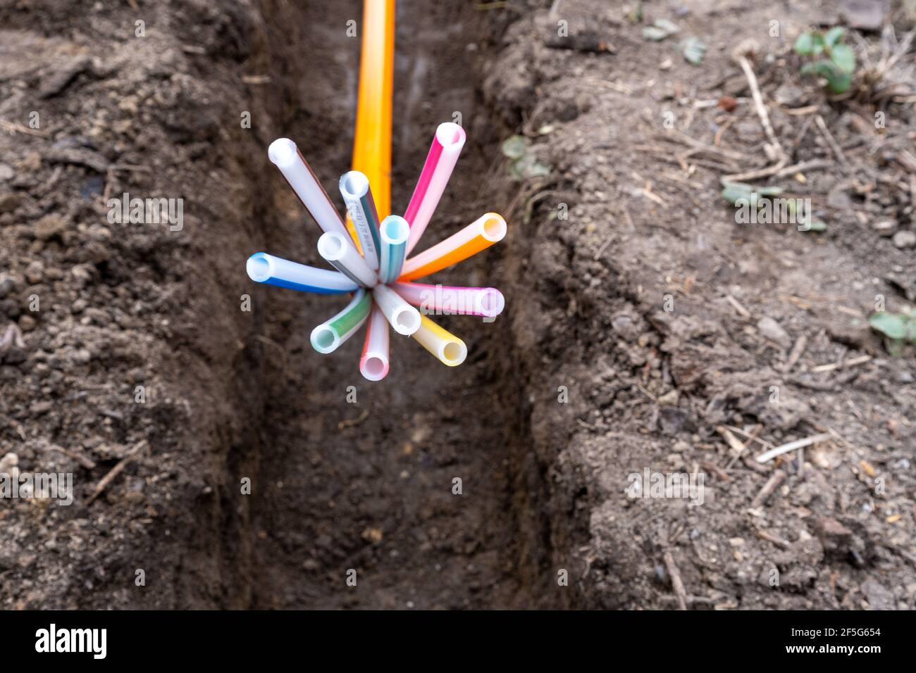 Optical fiber cable road hi-res stock photography and images - Alamy