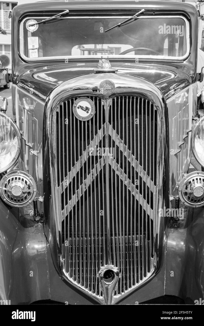 Citroen Chevron High Resolution Stock Photography And Images Alamy