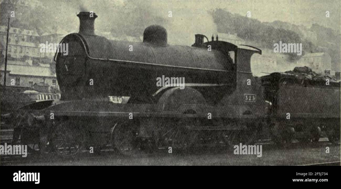 Class 321 hi-res stock photography and images - Alamy