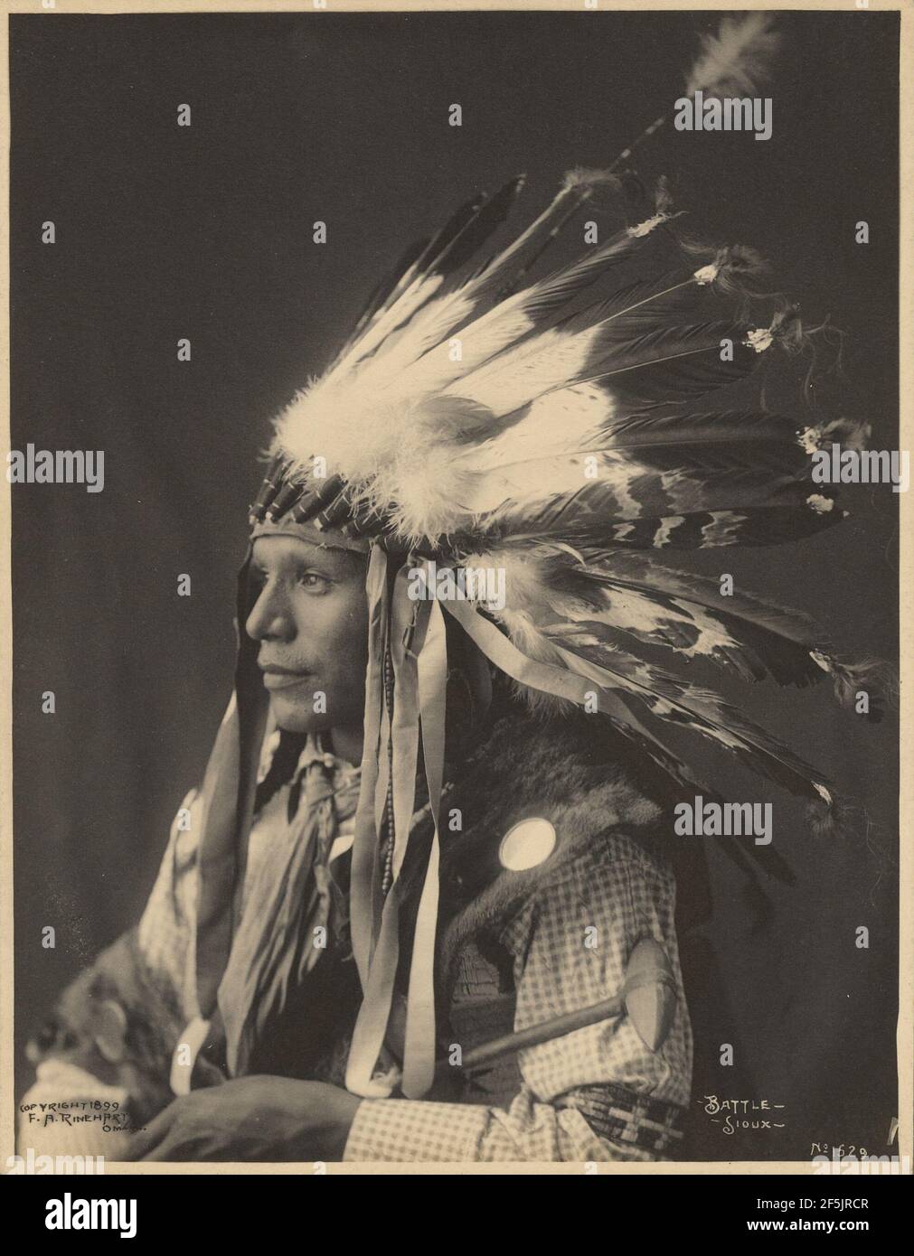 Sioux warriors hi-res stock photography and images - Alamy