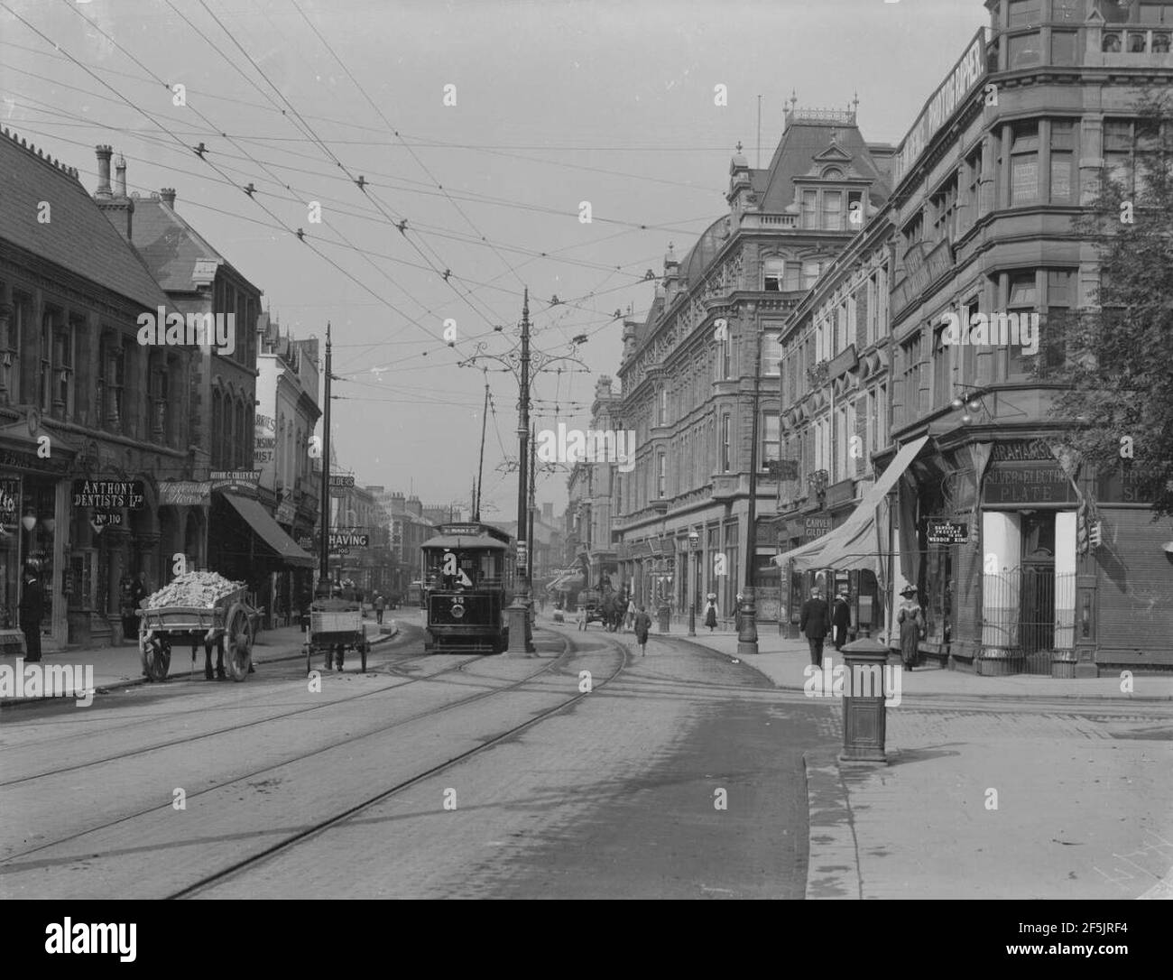 Queen Street, Cardiff (4641724 Stock Photo Alamy