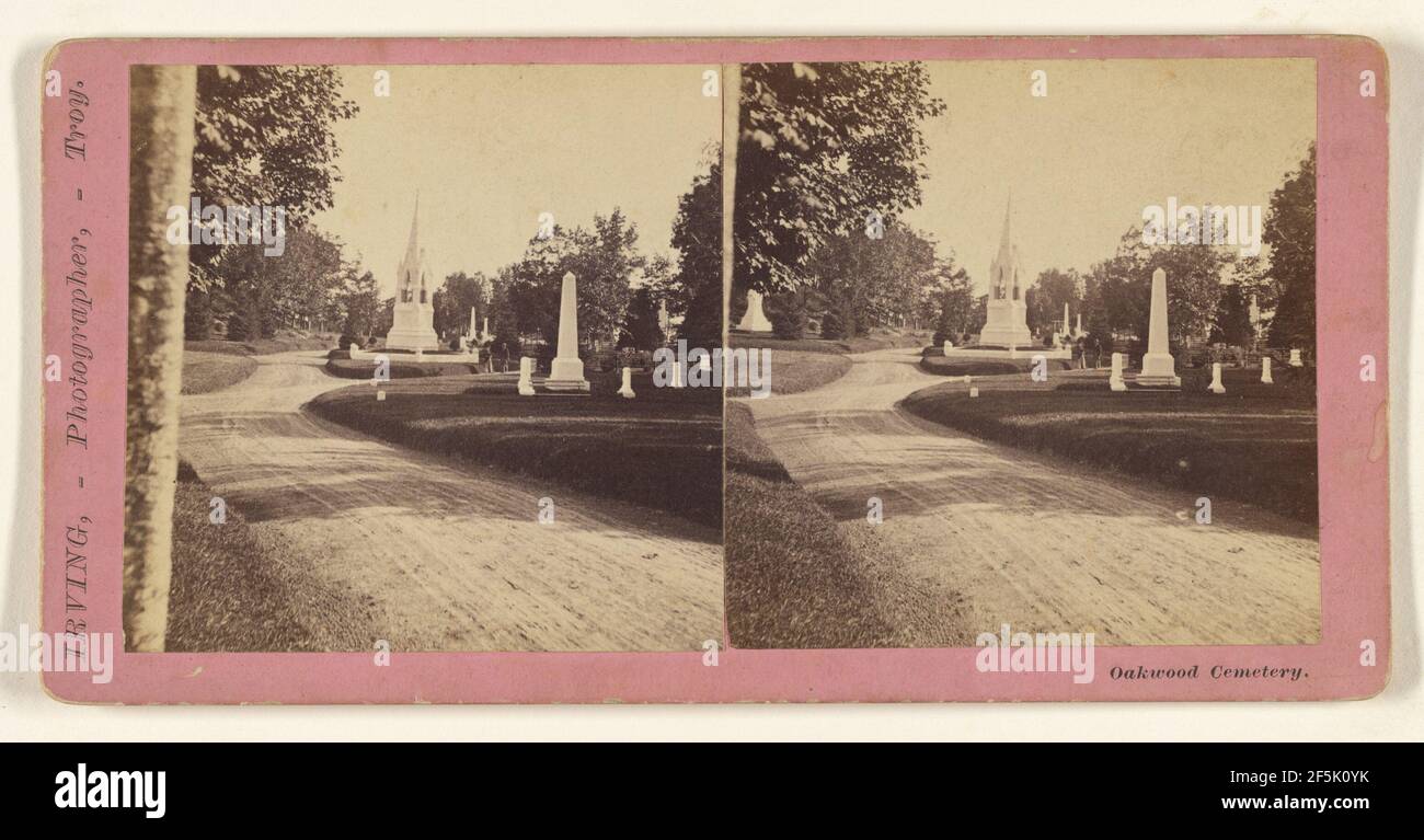 Oakwood cemetery hi-res stock photography and images - Alamy
