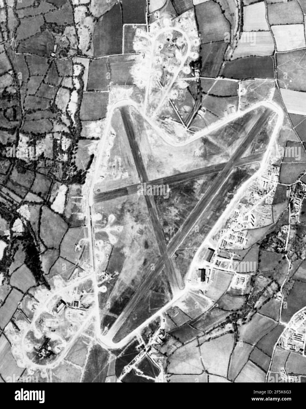 RAF Dunkeswell - 29 Apr 1944 Airphoto Stock Photo - Alamy