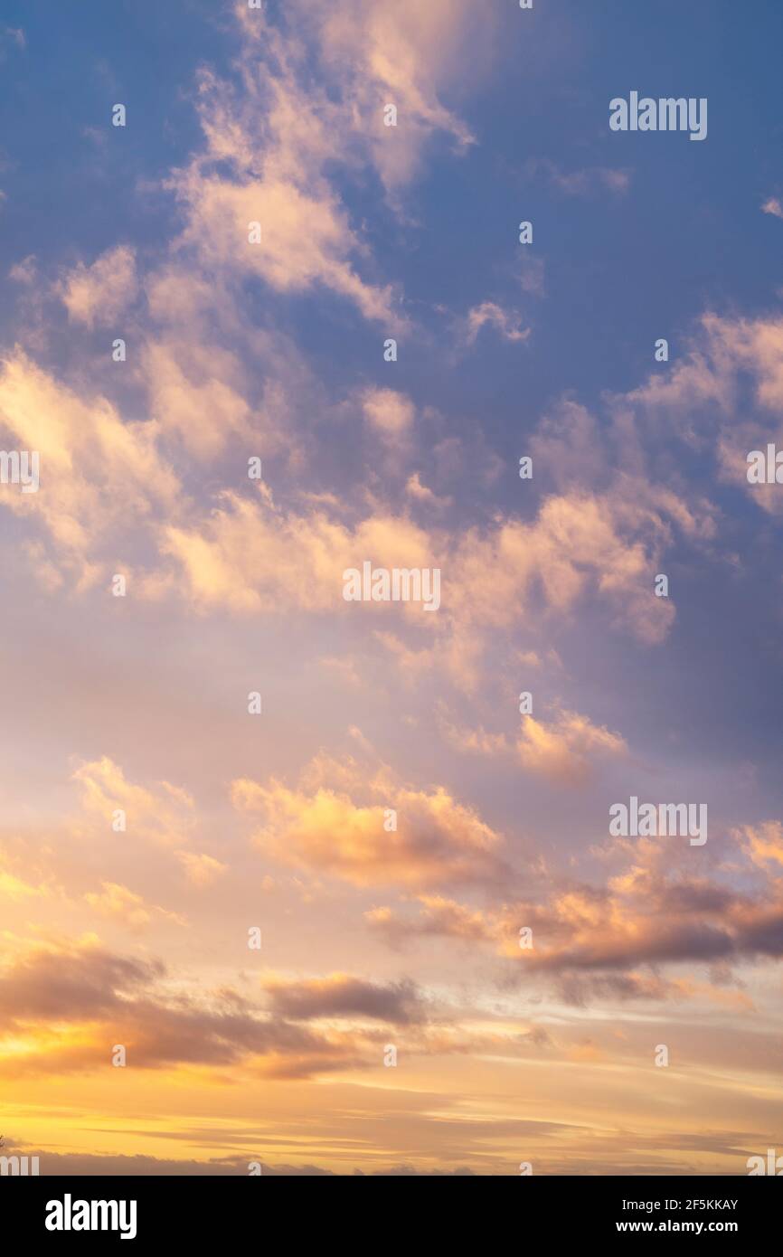 Sunset clouds over the Oxfordshire countryside. Cotswolds, Oxfordshire, England Stock Photo