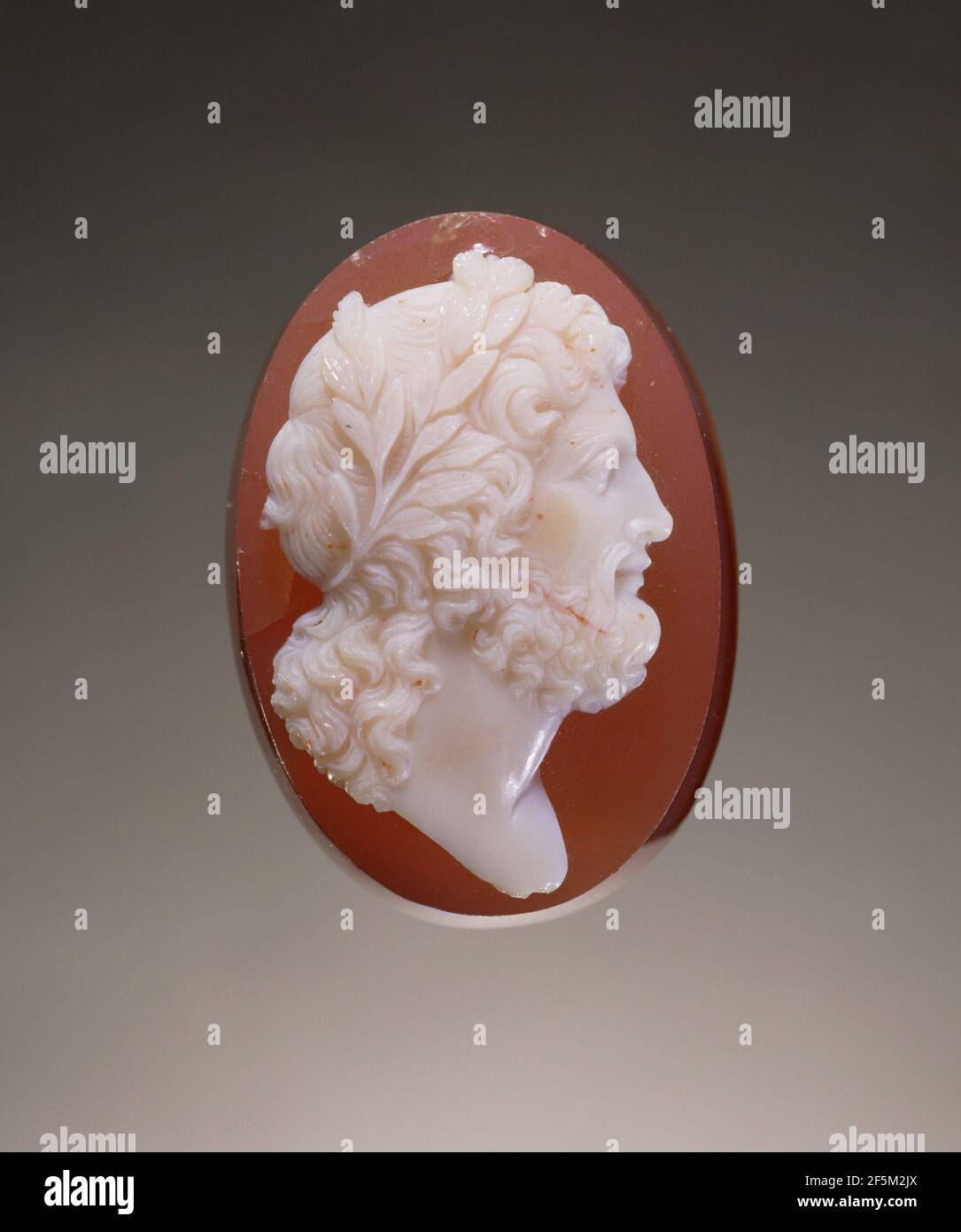 Cameo sculpture hi-res stock photography and images - Alamy